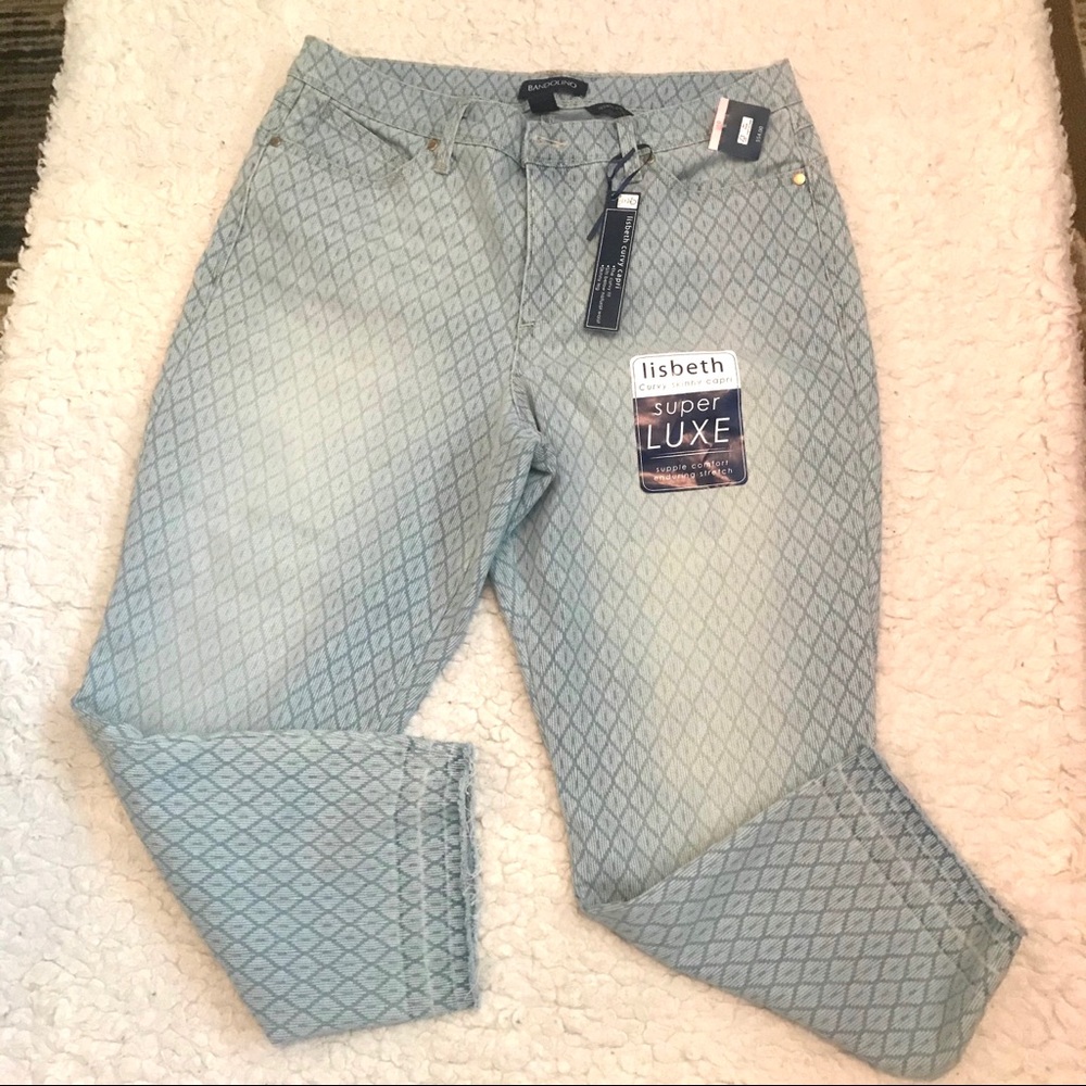 Bandolino NWT Capri style denim jeans